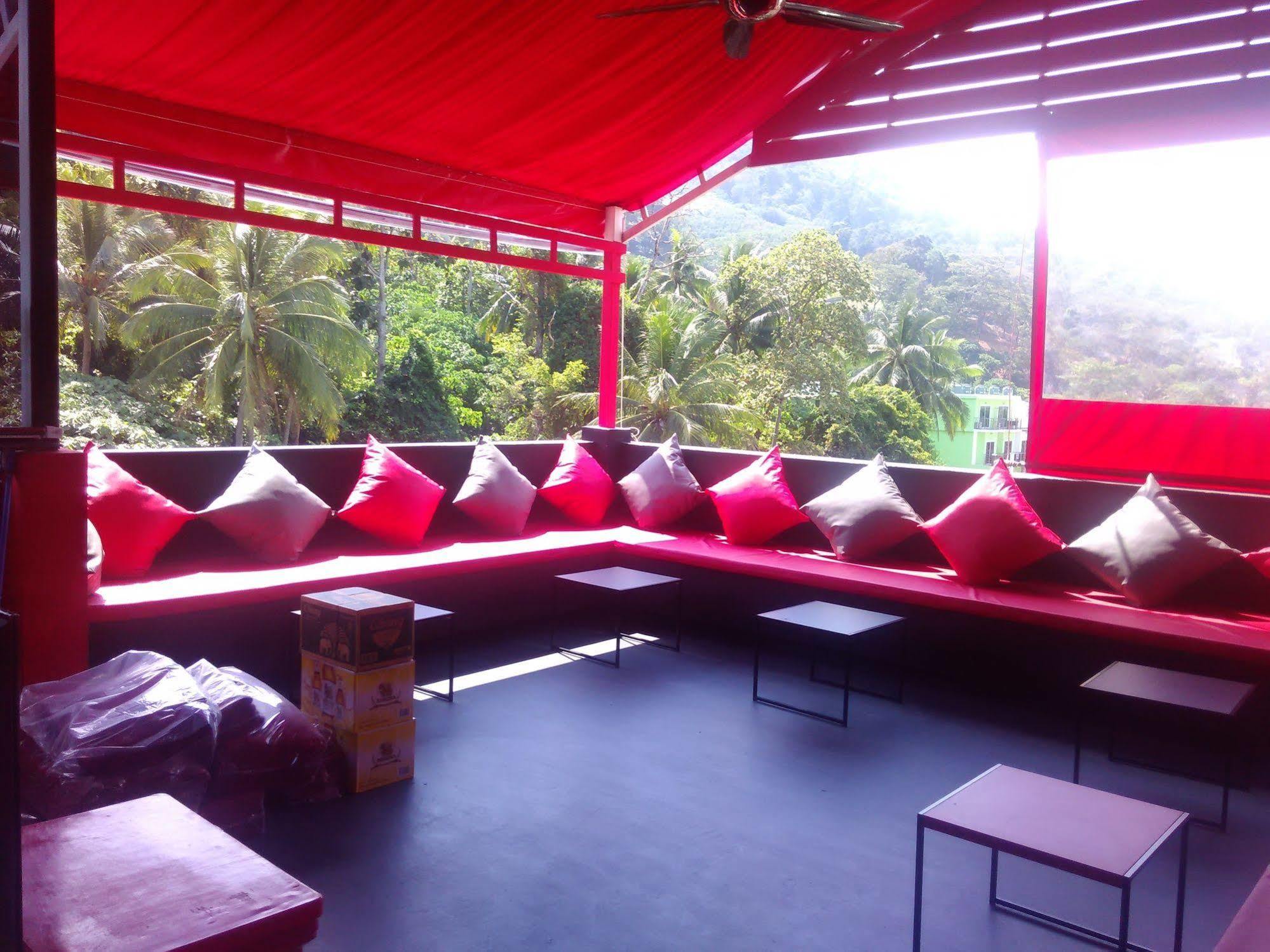 Sharaya Patong Hotel Eksteriør billede