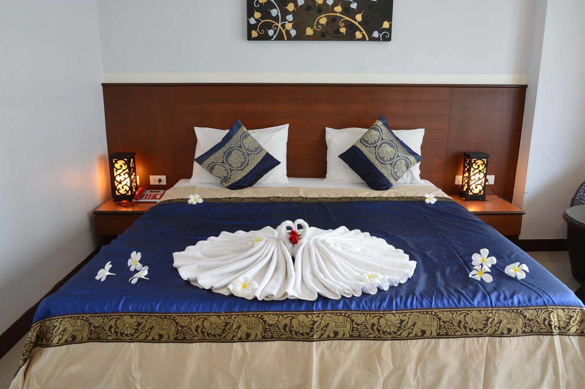 Sharaya Patong Hotel Eksteriør billede